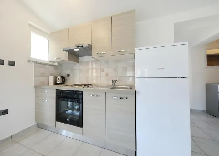 Ela Crna Punta Appartement Kruševo
